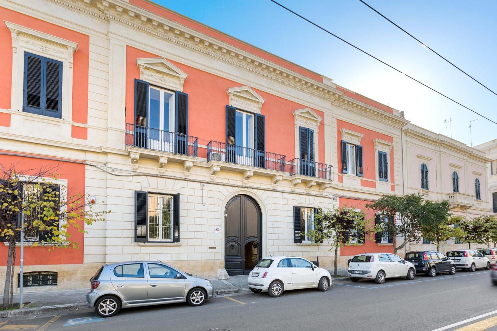 Dongiovanni Suite Lecce Exterior photo